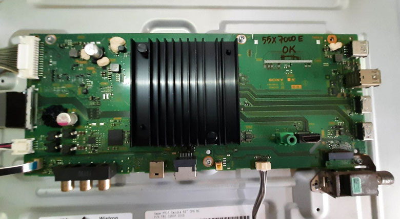 Tivi Sony không lên màn hình nhưng vẫn có tiếng