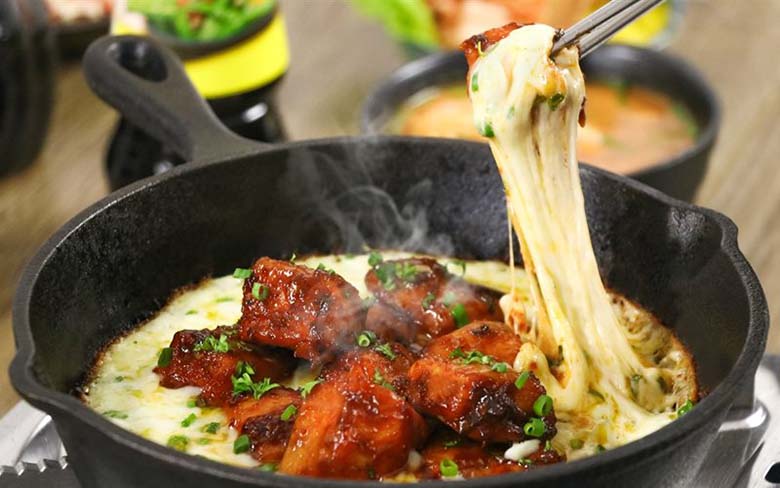 Cách nướng cánh gà bằng lò nướng thơm ngon với phô mai