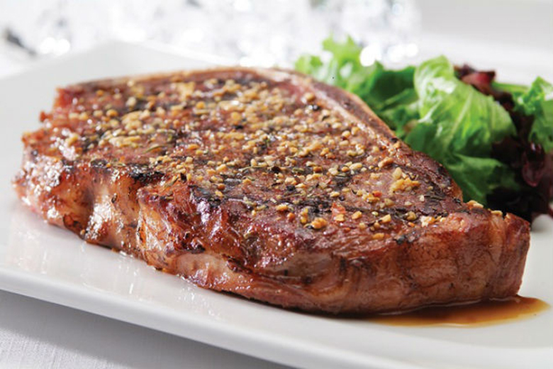 Cách nướng thịt bò bằng lò vi sóng hoàn thành