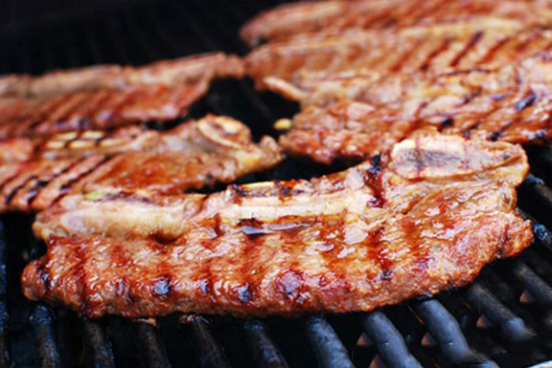 Cách nướng thịt bò bằng lò vi sóng thơm ngon