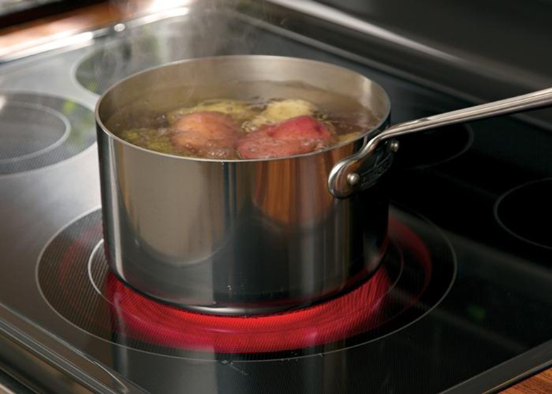 Cách sữa bếp hồng ngoại bị mắc lỗi E6