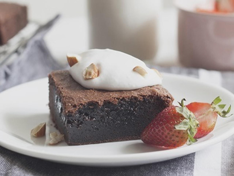 Bánh Brownie khi ra thành phẩm từ lò vi sóng