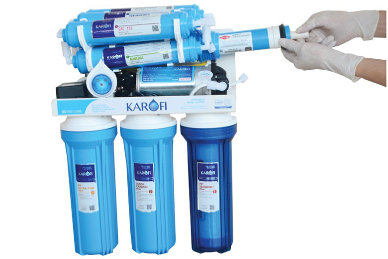 cách thay màng lọc RO