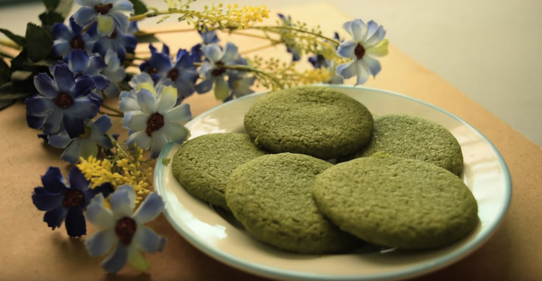 Làm bánh quy bằng nồi chiên không dầu bột trà xanh khi ra sản phẩm