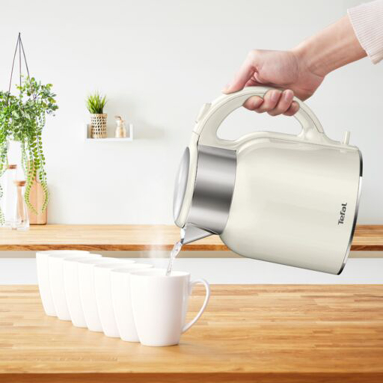 Ấm siêu tốc 1.8 lít Benny BJ-19