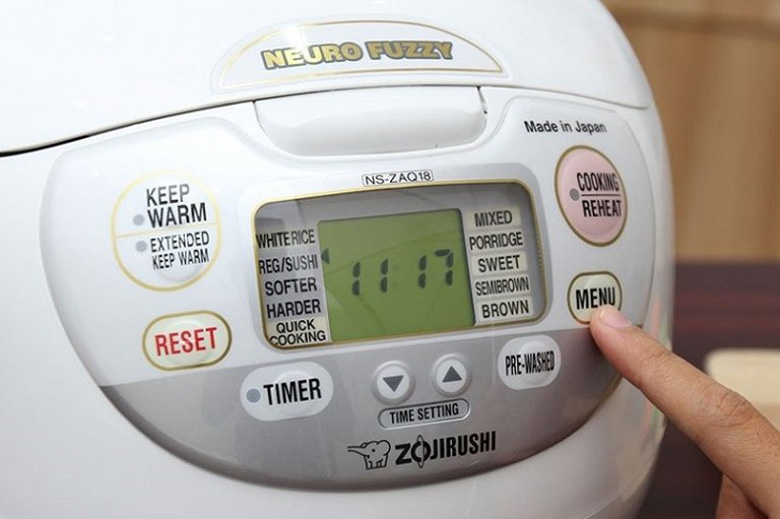 Hướng dẫn sử dụng nồi cơm điện cao tần Zojirushi điều chỉnh tín hiệu âm thanh phù hợp