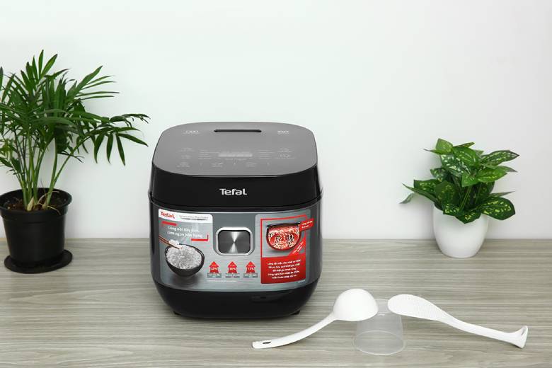  Nồi cơm điện tử Tefal 1.8 lít RK776B68