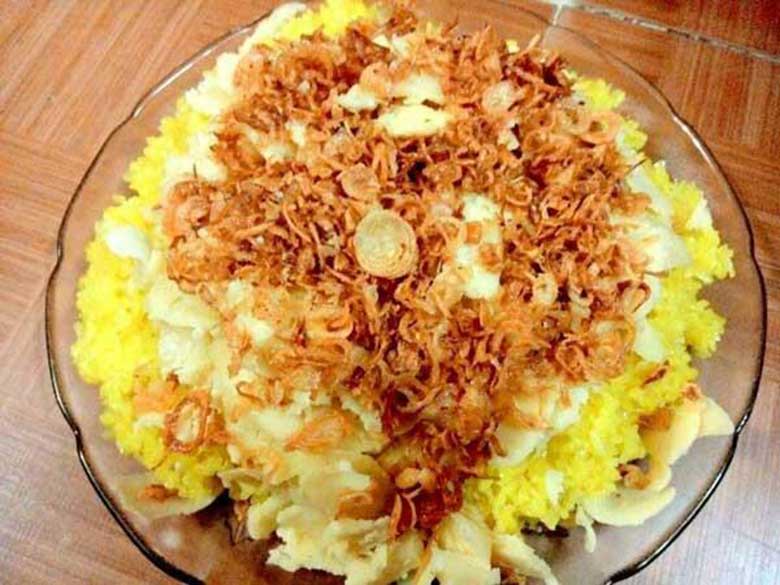 Thưởng thức món xôi xéo