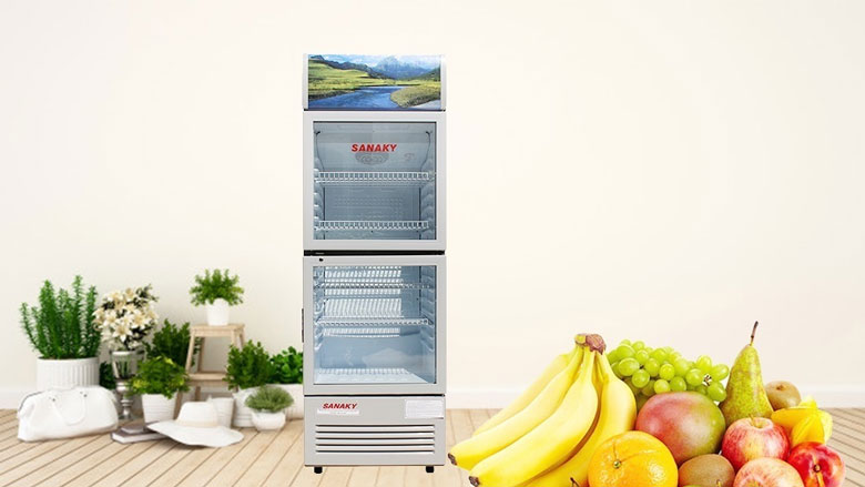 Kích thước Tủ mát Sanaky 700 lít VH-8009HP