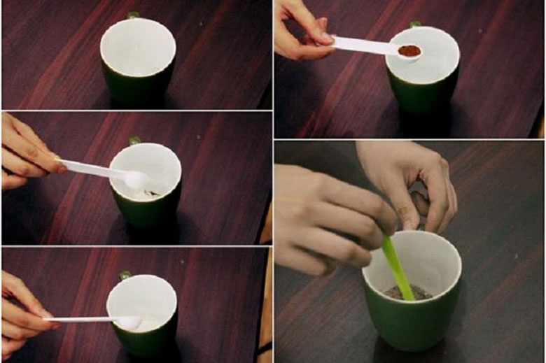 Cách làm bánh socola bằng lò vi sóng cần trộn hỗn hợp bột