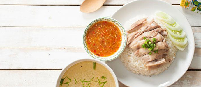 Những nguyên liệu để nấu cơm gà bằng nồi cơm điện sau khi thưởng thức thành phẩm