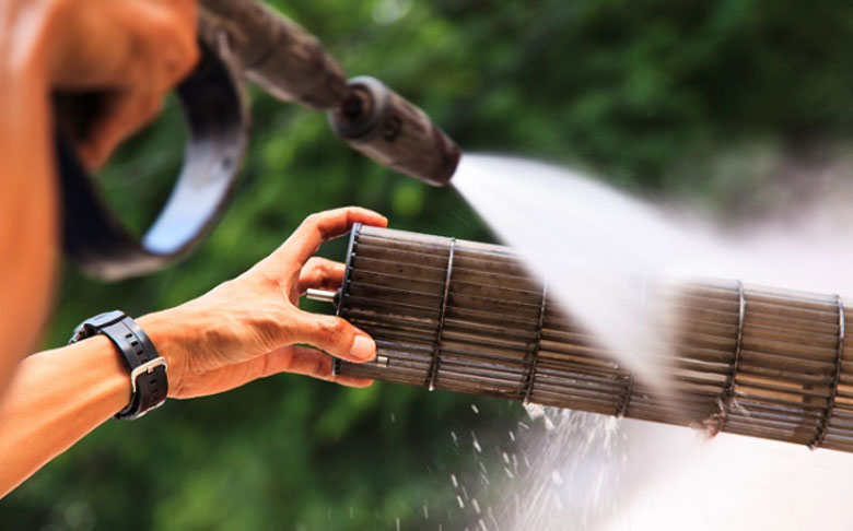 Tại sao điều hòa chảy nước: dàn lạnh không bảo dưỡng định kì