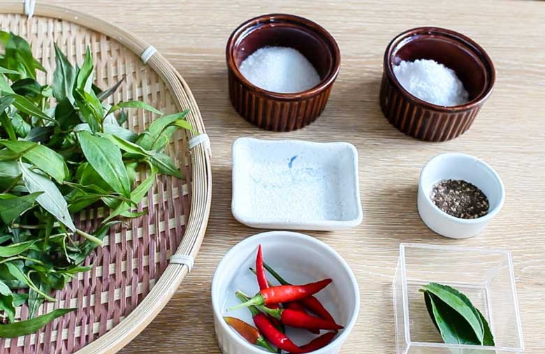 Nguyên liệu dùng trong nướng hàu bằng lò vi sóng