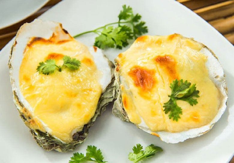 Cách làm hàu nướng phô mai bằng lò vi sóng đơn giản, đúng chuẩn