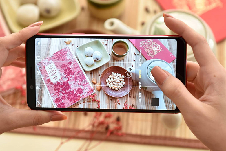 Lưu ý khi chọn mua điện thoại Samsung dưới 3 triệu: Camera chụp ảnh