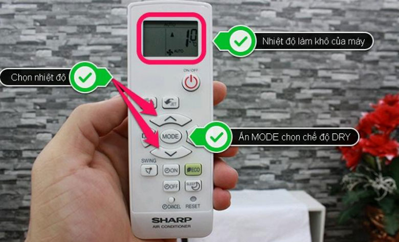 Cách sử dụng điều khiển điều hòa Sharp: Chế độ làm khô
