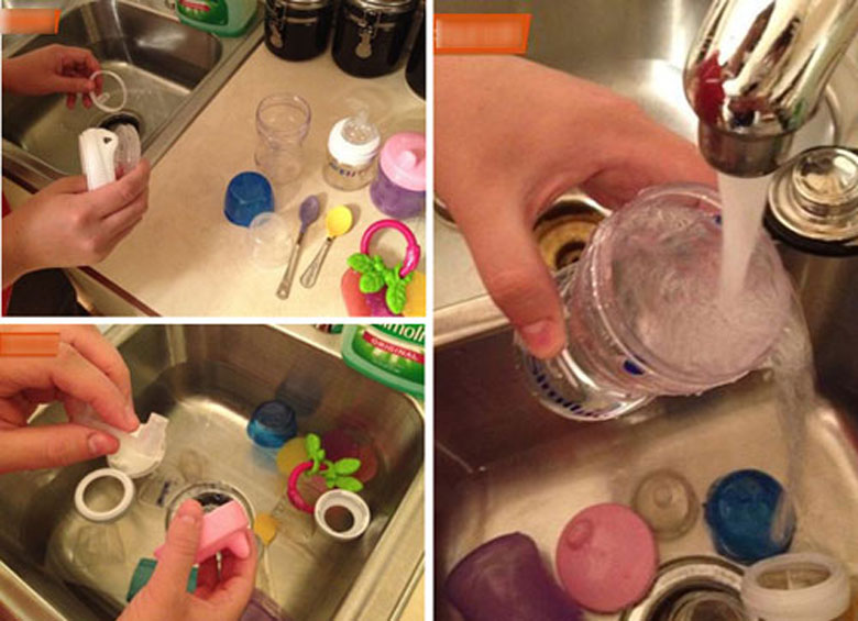 Cách tiệt trùng bình sữa bằng lò vi sóng trước tiên cọ rửa sạch bình bằng nước sạch