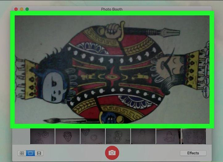 Cách chụp hình bằng camera laptop trên Macbook khi Booth xuất hiện đèn báo màu xanh