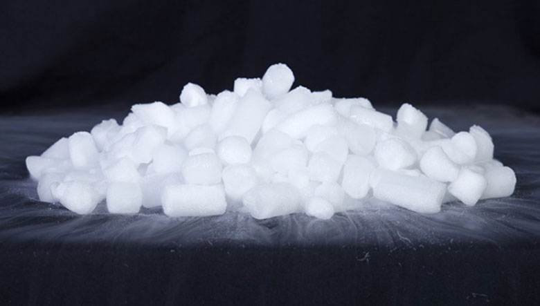 đá khô quạt điều hòa là gì