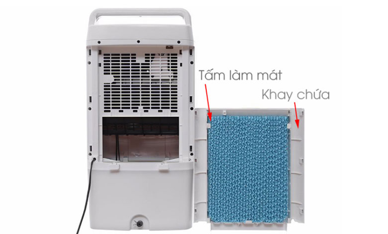 Cách vệ sinh quạt điều hòa: Vệ sinh tấm làm mát