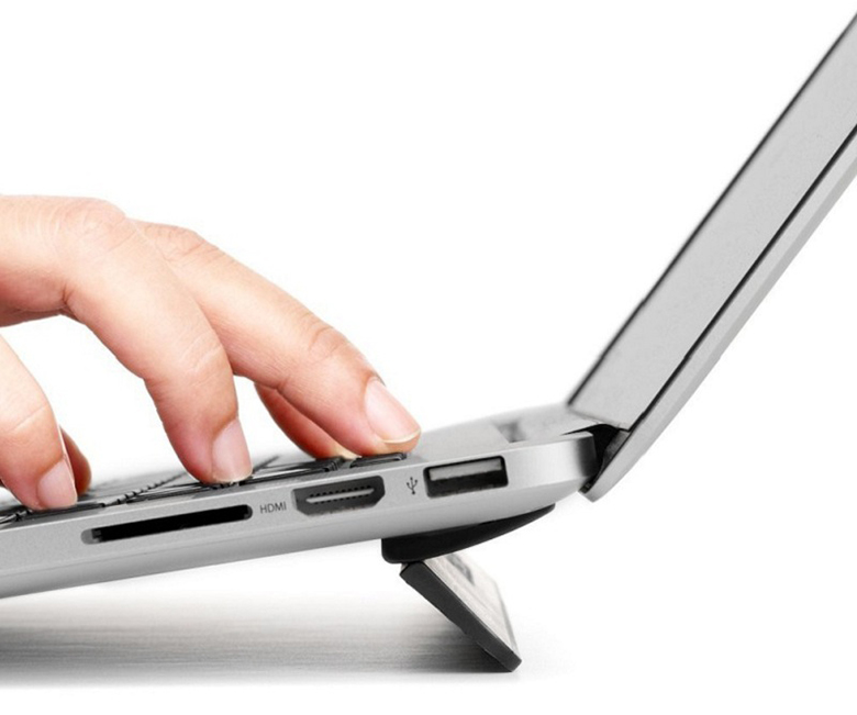 Màn hình laptop bị giật sử dụng tản nhiệt