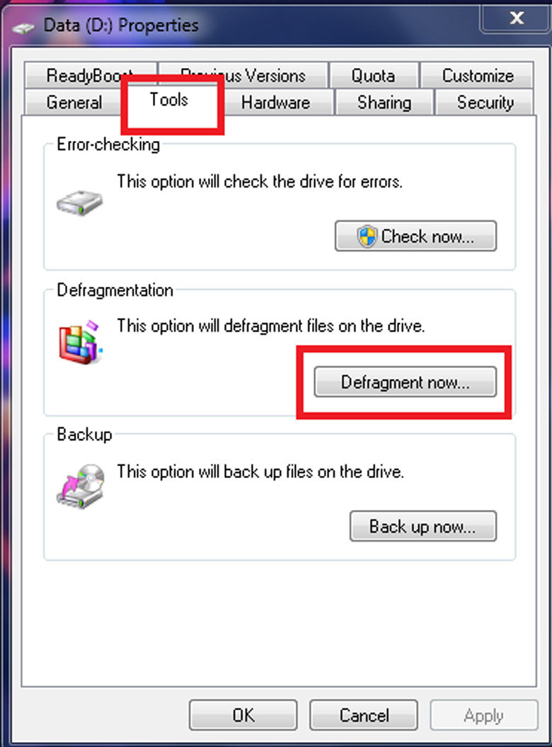 Dùng chống phân mảnh ổ cứng laptop chạy chậm và giật chọn tab Tool -> Chọn Defragment now