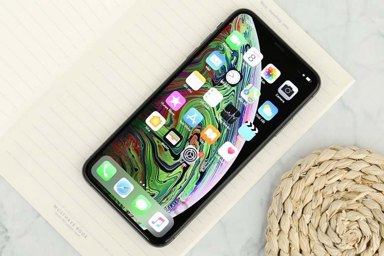 Cách kiểm tra điện thoại iPhone XS Max chính hãng qua viền màn hình