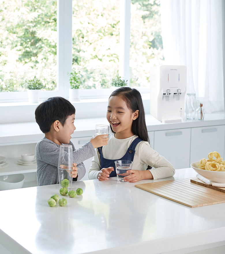 Máy lọc nước RO nóng lạnh Coway CHP-260L 4 lõi dung tích bình chứa lớn