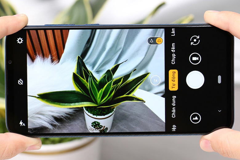 Đôi nết về điện thoại Vsmart Live