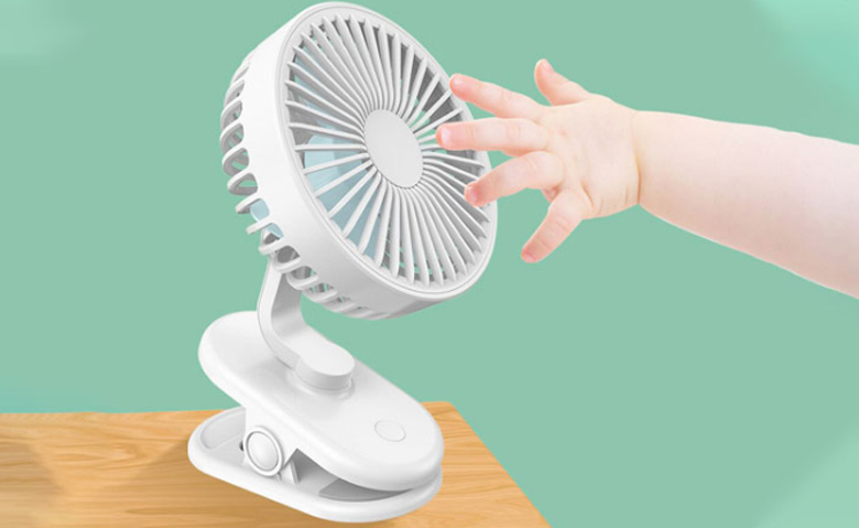 Quạt mini sạc bao nhiêu tiếng thì đầy: hạn chế cho trẻ em sử dụng