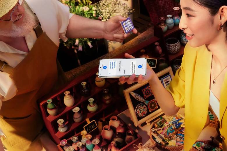 Điện thoại Oppo Reno14 5G 12GB/256GB Xanh Lá CPH2737 -Hệ điều hành ColorOS 15 thông minh