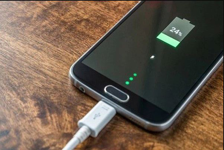 Để pin có tuổi thọ lâu hơn bạn cần kiểm tra năm sản xuất pin là điều vô cùng cần thiết