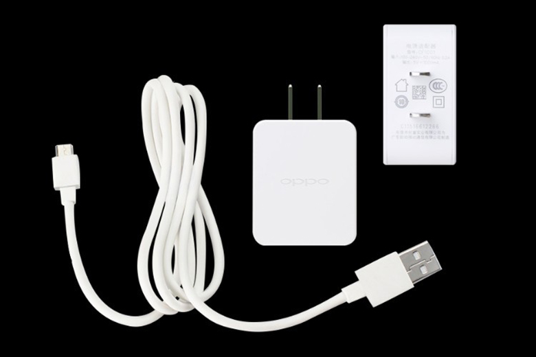 Điện thoại Oppo giúp pin có tuổi thọ cao cần dùng các phụ kiện đi kèm chính hãng