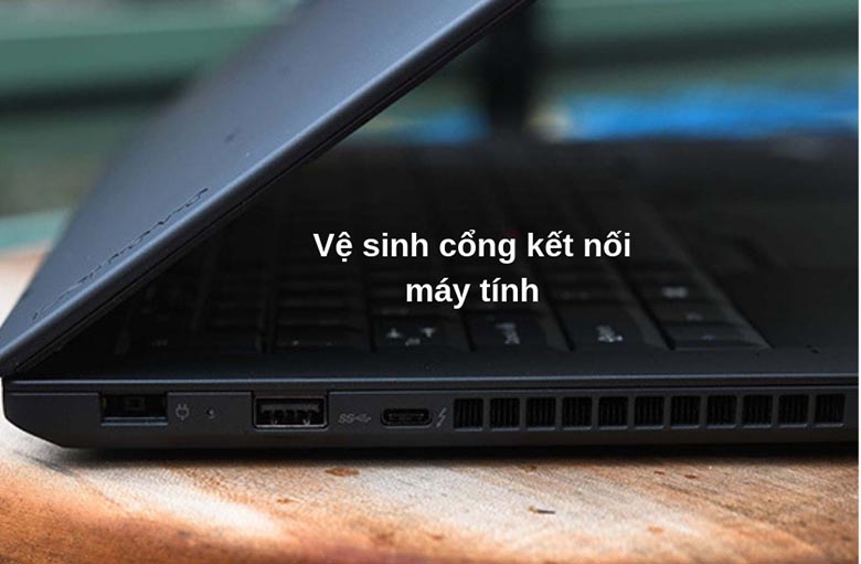 Khắc phục laptop không nhận chuột USB: kiểm tra cổng USB