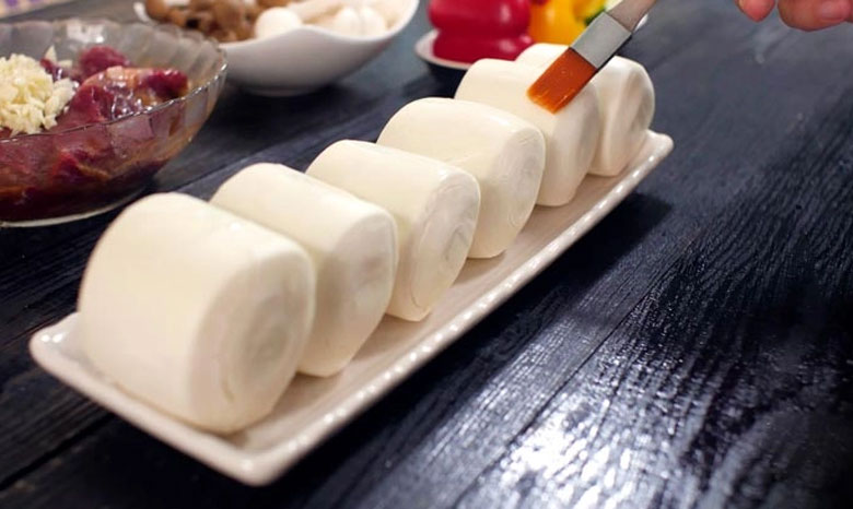 Cách chiên bánh bao bằng nồi chiên không dầu bước 2