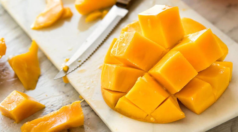 Cách làm kem xoài không cần whipping cream dạng que: Nguyên liệu