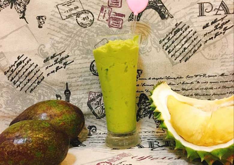 Cách làm sinh tố bơ sầu riêng cùng gia đình thưởng thức