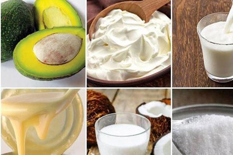 Cách làm sinh tố bơ sữa chua sử dụng một số nguyên liệu như sau