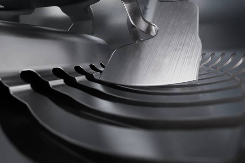 Máy cạo râu khô và ướt Philips S1301/02 - Công nghệ lưỡi dao tự mài