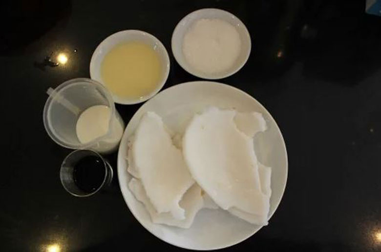 Những nguyên liệu chuẩn bị thực hiện sinh tố dừa sữa chua