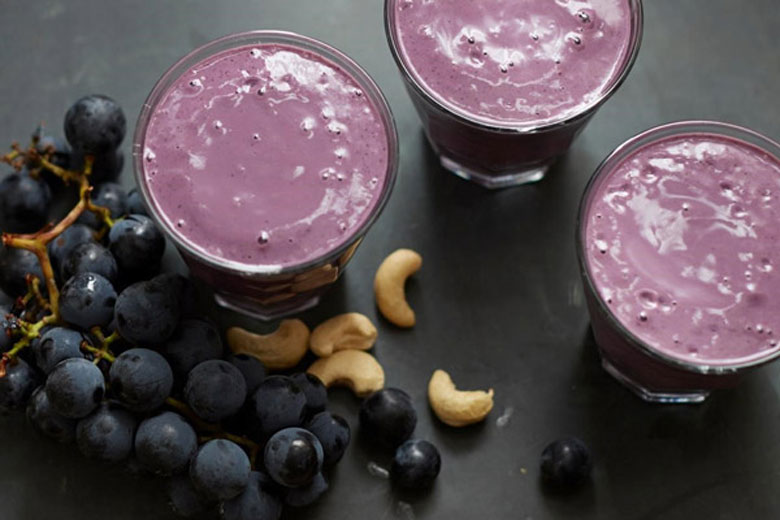 Cách làm sinh tố nho đen đúng chuẩn theo công thức