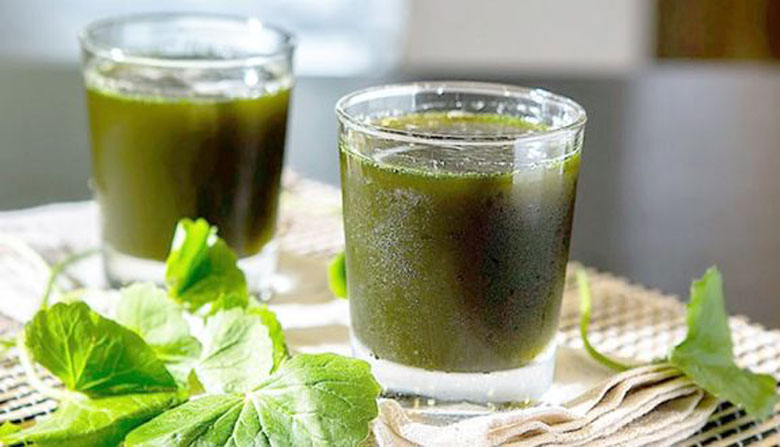 Sinh tố rau má ngon mix lạc rang món ngon hấp dẫn ngày hè