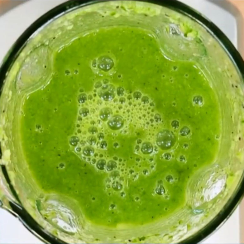 Cách làm sinh tố kiwi ngon hỗn hợp dưa leo thơm ngon