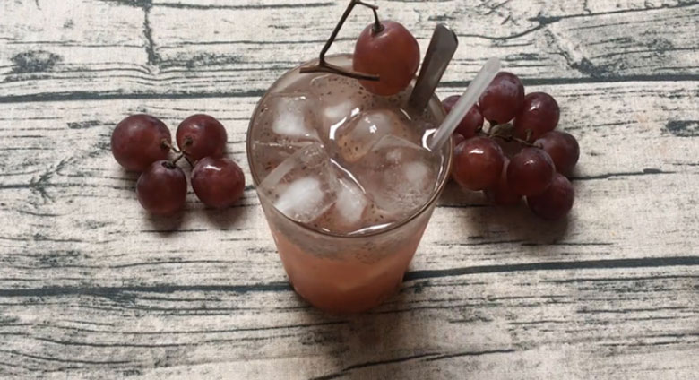 Cách làm nước ép nho hạt chia: Thành phẩm