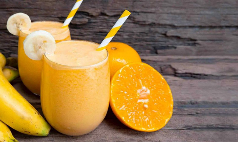 Cách làm nước ép chuối cam: thành phẩm