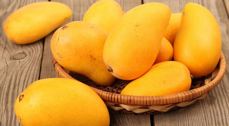 Cách làm nước ép chuối xoài: Nguyên liệu