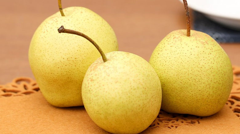 Cách làm nước ép lê nguyên chất: Nguyên liệu