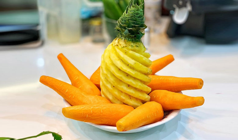 Cách làm nước ép cà rốt dứa