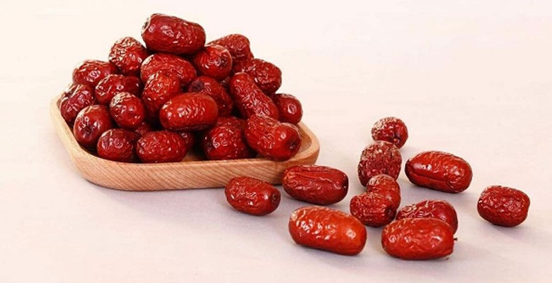 Cách nấu chè đậu đen táo đỏ: tác dụng của táo đỏ