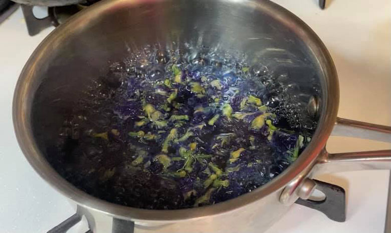 Cách làm củ năng trân châu với hoa đậu biếc cần sơ chế e hoa đậu biếc